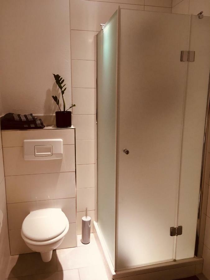 Ferienwohnung Am Nuerburgring/Wintersport Arft Acht Екстер'єр фото