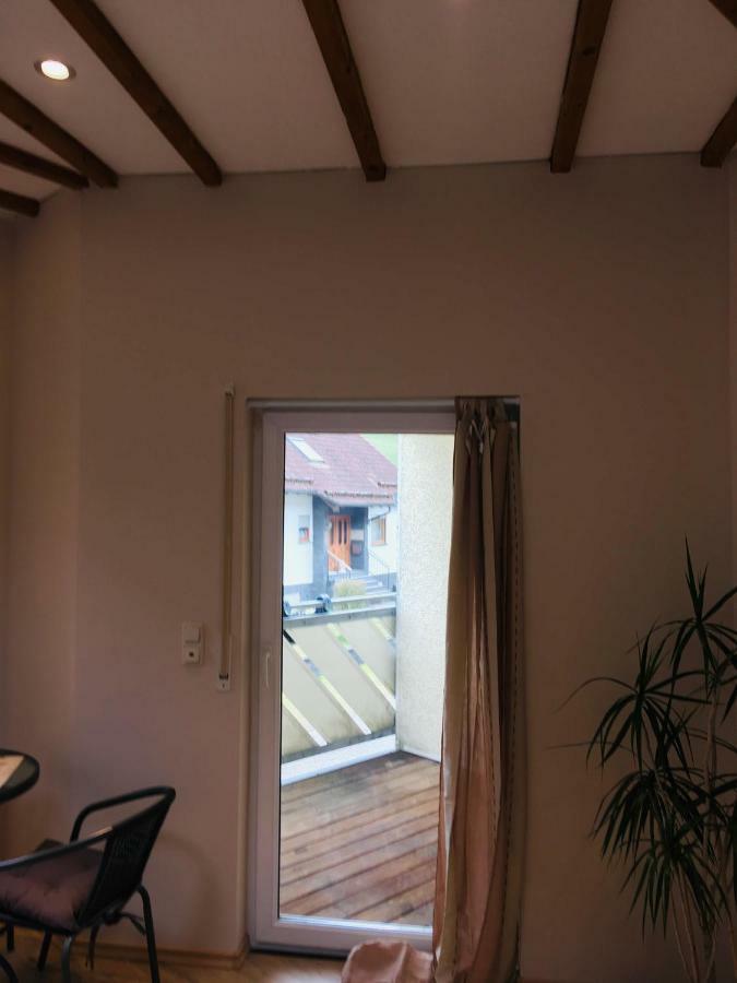 Ferienwohnung Am Nuerburgring/Wintersport Arft Acht Екстер'єр фото