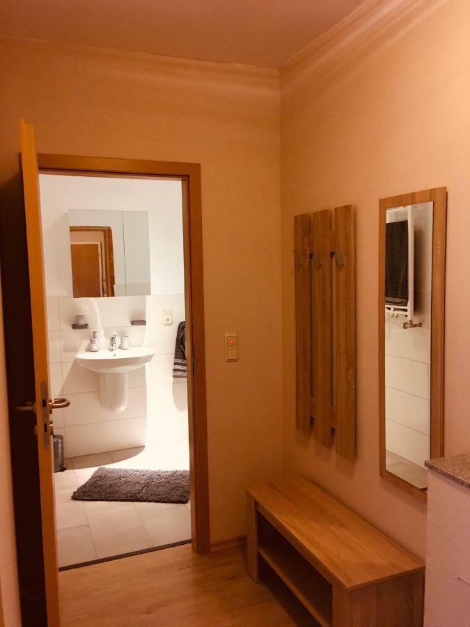 Ferienwohnung Am Nuerburgring/Wintersport Arft Acht Екстер'єр фото